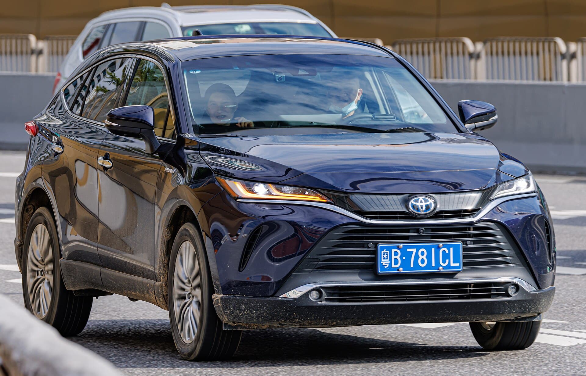 Venza 2023